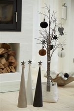 Lübech Living juletræ Cement cone grå, hvid og sort med pynt ved træ - Fransenhome